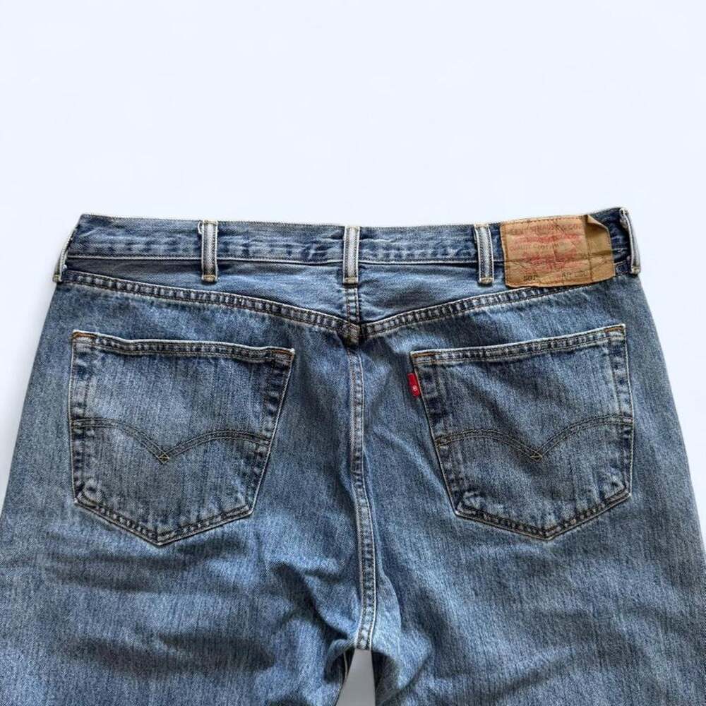 Levi’s 501 Jeans Mens 40x30 Button Fly Straight Leg Blue Denim Rare R Tab